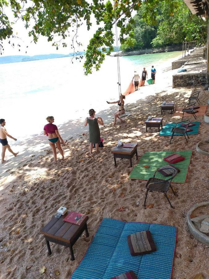 อ่าวนาง บีช โฮม Hotel Krabi ภายนอก รูปภาพ