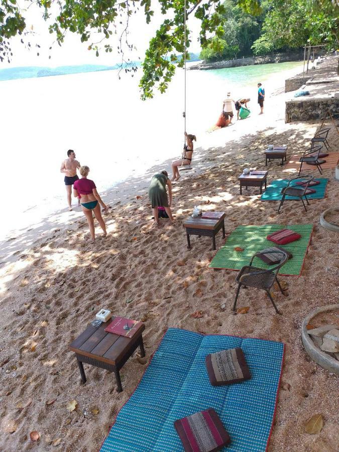 อ่าวนาง บีช โฮม Hotel Krabi ภายนอก รูปภาพ
